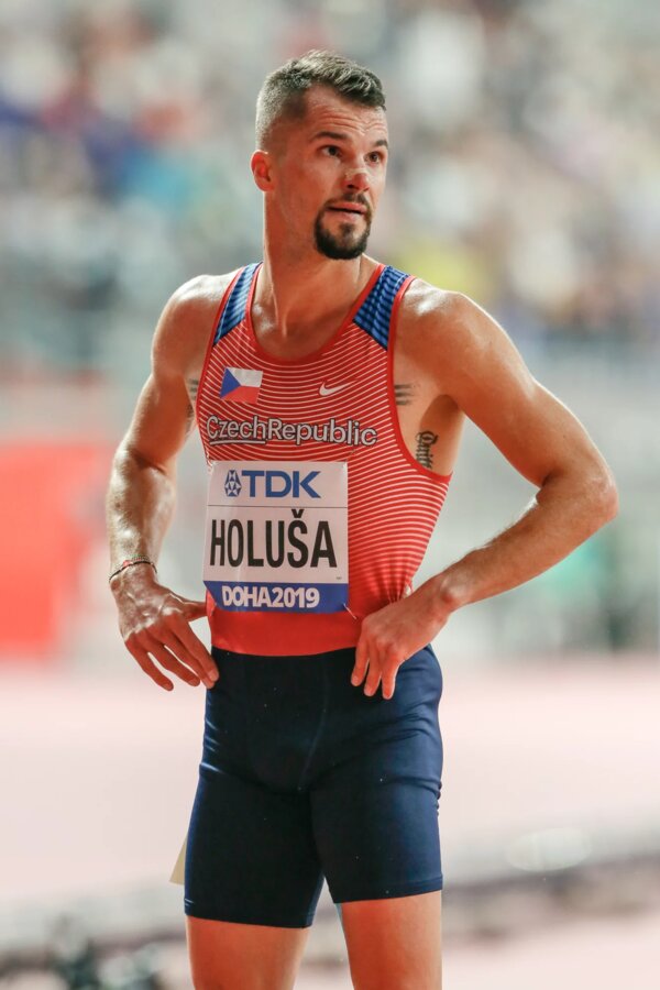 Jakub Holuša