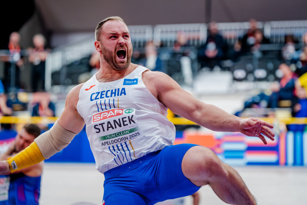 Staněk ovládl kvalifikaci koulařů, Maňasová postoupila v národním rekordu