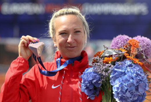Maratonský bronz pro Vrabcovou